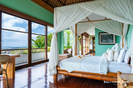 Image 19 from Villa de 6 chambres avec vue sur l'océan à vendre en pleine propriété et à louer à Bali Jimbaran