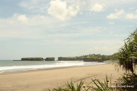 Image 2 from 60 are tanah tepi pantai dijual hak milik di Pantai Kelecung Tabanan