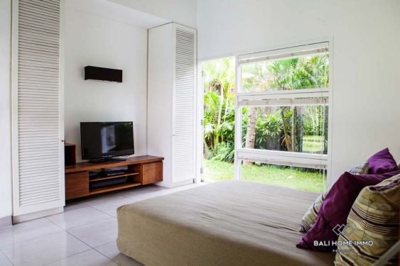 Image 16 from 7 Bedroom Villa & 1 Office Compound for Sale Leasehold in Bali Umalas
