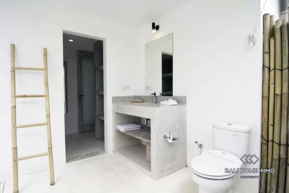 Image 14 from 7 Bedroom Villas Complex with Private Pools for Sale Near Padang Padang Beach