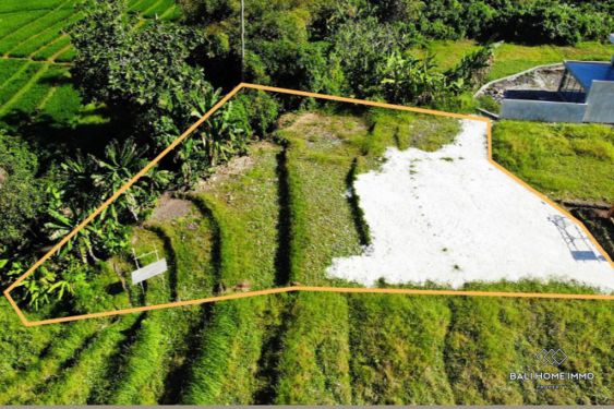 Image 2 from 8 are Riverside Land for Sale Leasehold in Seseh