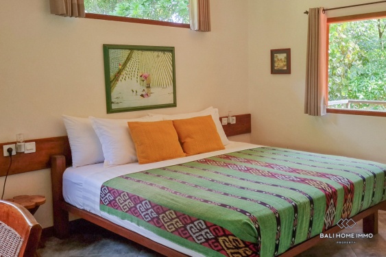 Image 5 from Propriété familiale de 8 chambres à coucher à proximité d'un parc national à vendre à Lombok