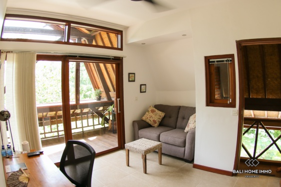 Image 9 from Propriété familiale de 8 chambres à coucher à proximité d'un parc national à vendre à Lombok