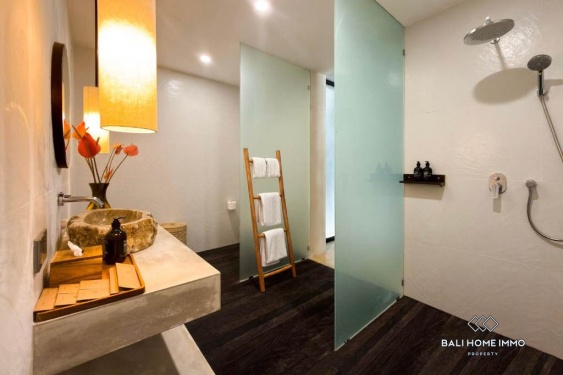 Image 10 from 8 Bedroom Jungle View Villa For Sale In Ubud