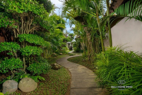 Image 16 from 8 Bedroom Jungle View Villa For Sale In Ubud