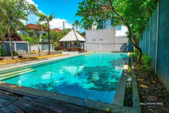 Image 2 from 8 Bedroom Villa for Monthly Rental in Bali Kuta Legian