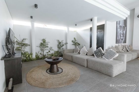 Image 7 from Two Units of 4 Bedroom Villas For Sale Leasehold in Berawa