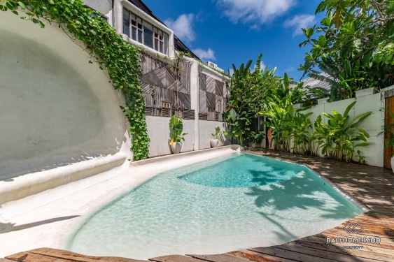 Image 1 from 8 Bedroom Villa for Sale Leasehold in Pererenan Beachside