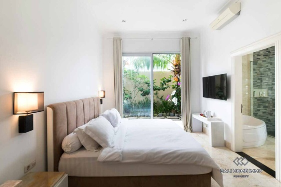 Image 6 from 8 bedrooms villa for rent in Bali Umalas