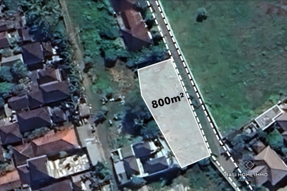 Tanah seluas 800 meter persegi dijual di Pantai Cucukan.