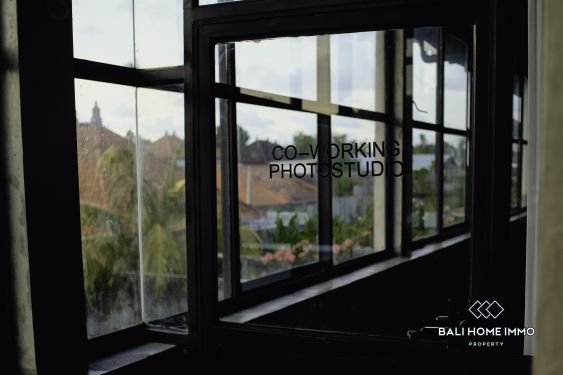 Image 12 from 9 Bedroom Hotel with Community Spaces for Sale in Ungasan