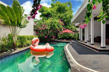Image 5 from A Complex of Villa Comprising 15 Bedroom For Sale in Near Benoa Beach