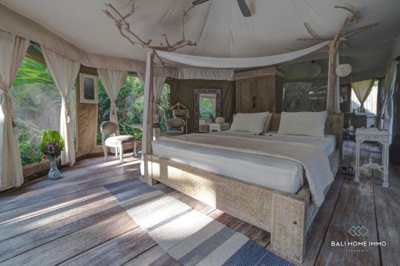 Image 5 from Un complexe de glamping avec vue sur la jungle à vendre à Ubud