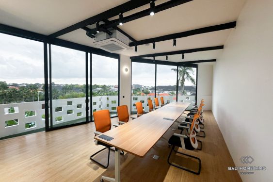 Image 2 from A space for six people in a brand new coworking space in Berawa Bali