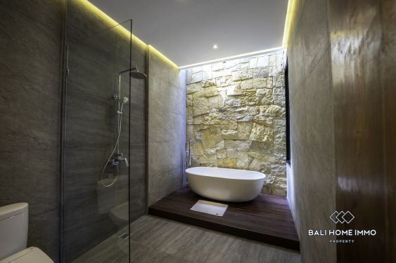 Image 16 from Villa architecturale de 3 chambres avec vue imprenable à vendre à Ungasan