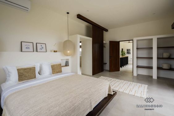 Image 19 from Magnifique villa de 6 chambres à vendre en bord de mer à Pererenan