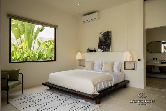 Image 14 from Magnifique villa de 6 chambres à vendre en bord de mer à Pererenan