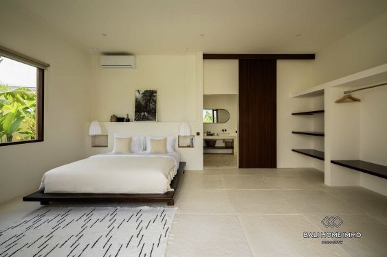 Image 13 from Magnifique villa de 6 chambres à vendre en bord de mer à Pererenan