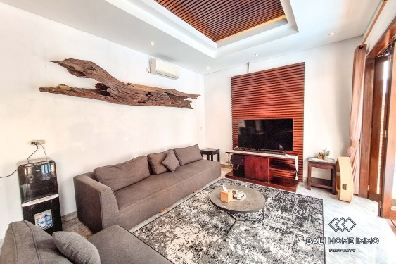 Image 2 from Authentique villa familiale de 5 chambres à louer dans le quartier résidentiel de Canggu