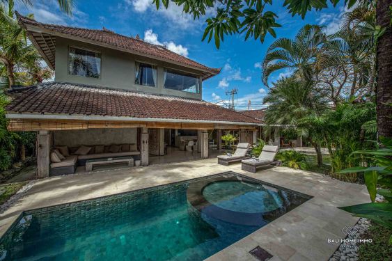 Image 1 from Villa moderne balinaise de 3 chambres à louer à Bali Petitenget