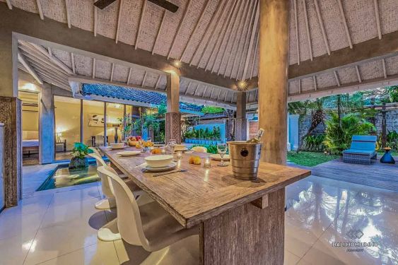 Image 2 from Balinese Modern 3 Bedroom Villa for Rental in Bali Petitenget
