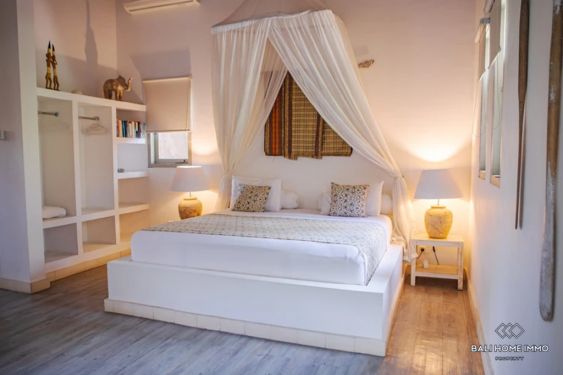 Image 13 from Dijual Villa 6 Unit di Depan Pantai di Lombok