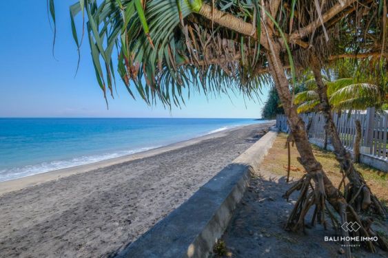 Image 17 from VILA 4 KAMAR TIDUR TEPI PANTAI DIJUAL HAK MILIK DI LOMBOK
