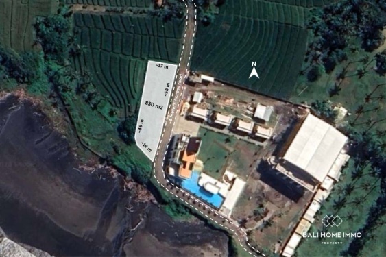 Image 1 from Beachfront 8.5 Are Land for Sale Freehold in Beraban Beach Tabanan Bali