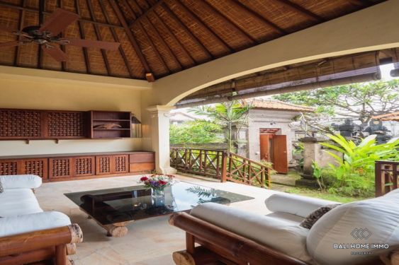 Image 15 from Beachfront 5 Bedroom Villa for Sale Freehold in Bali Ketewel
