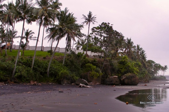 Image 4 from Terrain en bord de mer à vendre en pleine propriété sur la côte ouest de Bali, plage de Balian Soka