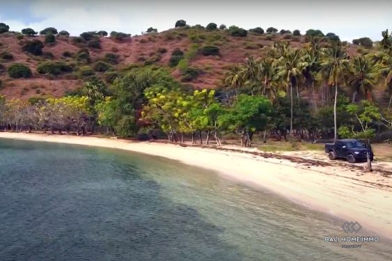 Image 3 from Beachfront Land for Sale Freehold in Sumbawa