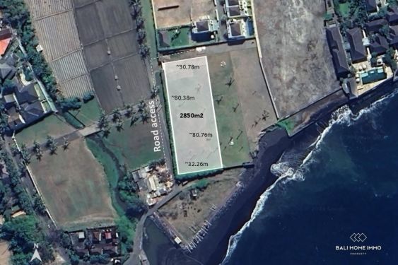 Image 1 from Beachfront land for sale in Bali Pabean Beach