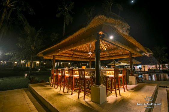 Image 5 from Station balnéaire de 16 chambres à vendre avec bail à Amed Bali