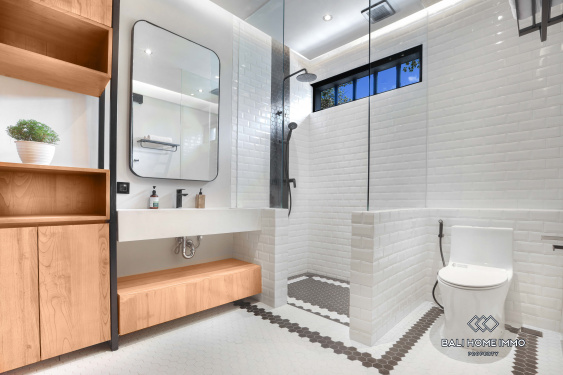 Image 16 from Beachtown House Villa 3 Bedrooms  for rent in Canggu