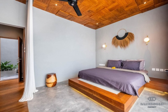 Image 8 from Villa 1 Kamar Tidur Cantik Dijual Hak Milik di Bali Canggu - Batu Bolong