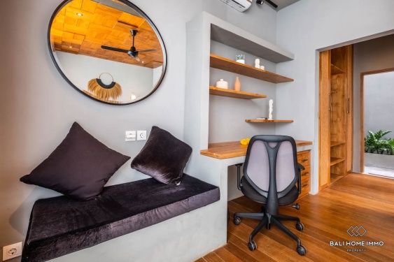 Image 11 from Villa 1 Kamar Tidur Cantik Dijual Hak Milik di Bali Canggu - Batu Bolong
