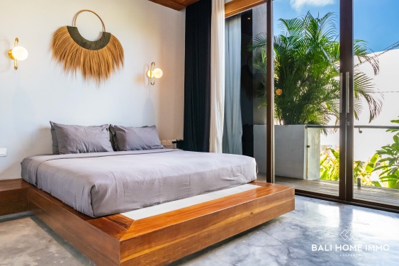 Image 9 from Villa 1 Kamar Tidur Cantik Dijual Hak Milik di Bali Canggu - Batu Bolong