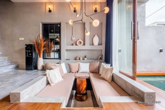Image 4 from Villa 1 Kamar Tidur Cantik Dijual Hak Milik di Bali Canggu - Batu Bolong
