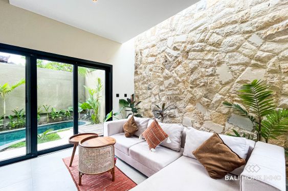 Image 5 from BEAUTIFUL 1 BEDROOM VILLA FOR SALE LEASEHOLD IN CENTER OF UNGASAN