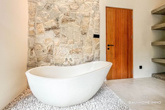 Image 17 from BEAUTIFUL 1 BEDROOM VILLA FOR SALE LEASEHOLD IN CENTER OF UNGASAN