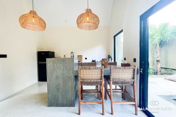 Image 8 from BEAUTIFUL 1 BEDROOM VILLA FOR SALE LEASEHOLD IN CENTER OF UNGASAN