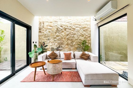 Image 4 from BEAUTIFUL 1 BEDROOM VILLA FOR SALE LEASEHOLD IN CENTER OF UNGASAN