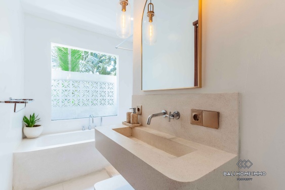 Image 17 from Beautiful 1 Bedroom villa with rooftop for sale leasehold in Canggu Bali