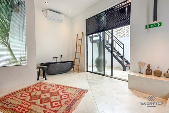 Image 14 from Villa cantik 1 kamar dijual dengan status hak sewa di Umalas, Bali.