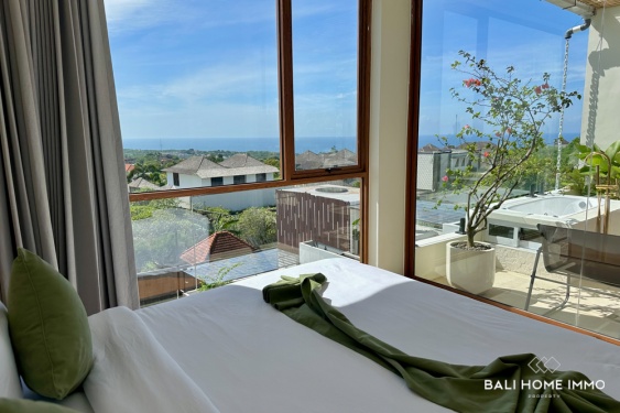 Image 10 from VILLA INDAH 2 KAMAR DENGAN PEMANDANGAN LAUT DIJUAL DI UNGASAN