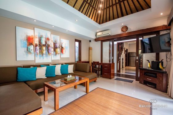 Image 8 from Beautiful 2 Bedroom Villa for Monthly Rentai in Bali Legian