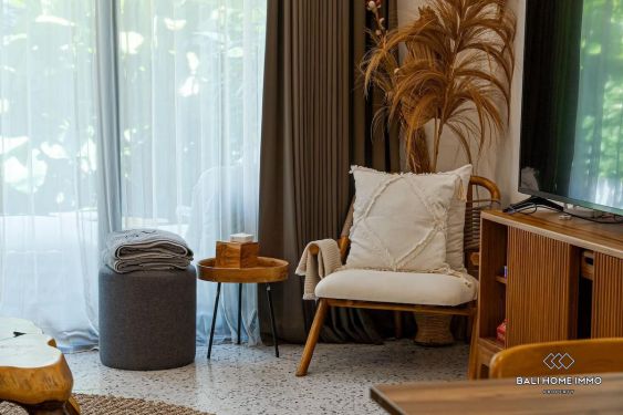 Image 5 from Villa moderne de 2 chambres à vendre avec bail près de la plage de Nelayan Canggu