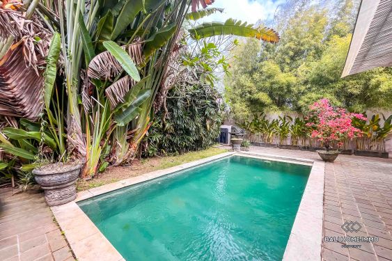 Image 1 from BELLE VILLA DE 2 CHAMBRES À LOCATION MENSUELLE ET ANNUELLE À BALI - BALANGAN
