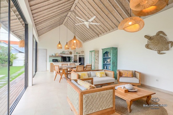 Image 4 from Beautiful 2 Bedrooms villa for sale leasehold in Bali Canggu Residential side