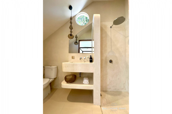 Image 13 from BELLE VILLA DE 2 CHAMBRES À VENDRE EN LOCATION À BALI PRÈS DE LA PLAGE DE BALANGAN